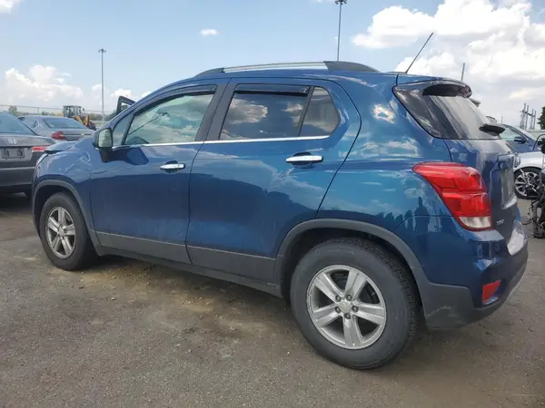 3GNCJLSB7LL313376 2020 CHEVROLET TRAX - Image 2