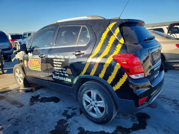 3GNCJLSB7LL314916 2020 CHEVROLET TRAX - Image 2
