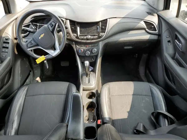3GNCJLSB7LL317671 2020 CHEVROLET TRAX - Image 8