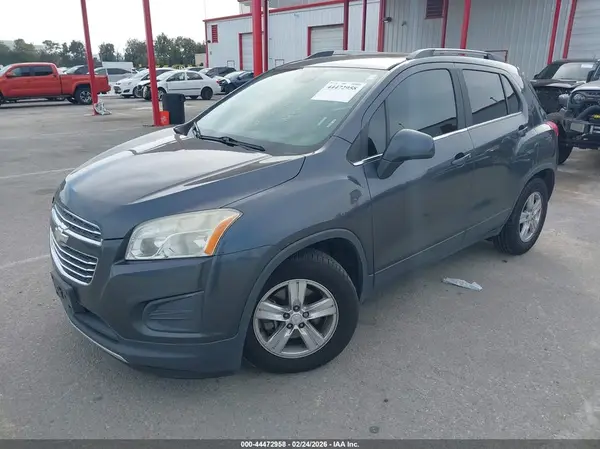 3GNCJLSB8GL120319 2016 CHEVROLET TRAX - Image 2