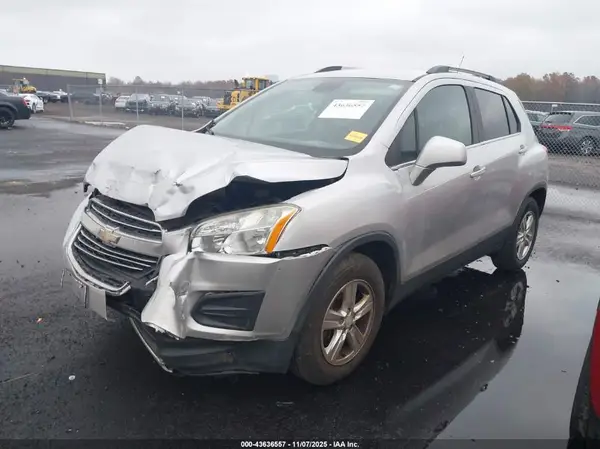 3GNCJLSB8GL203474 2016 CHEVROLET TRAX - Image 2