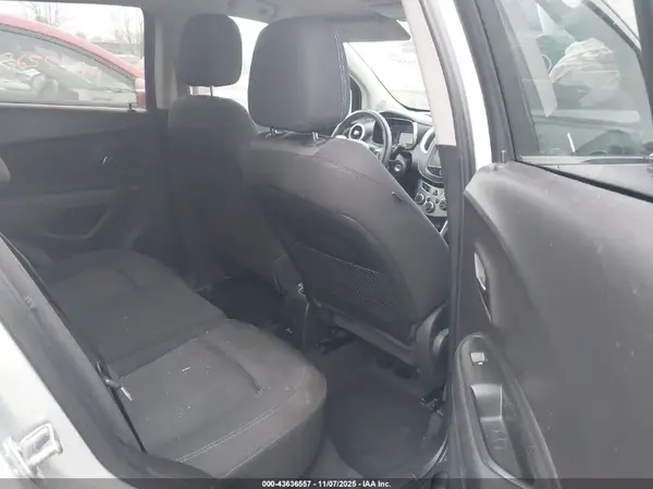 3GNCJLSB8GL203474 2016 CHEVROLET TRAX - Image 8