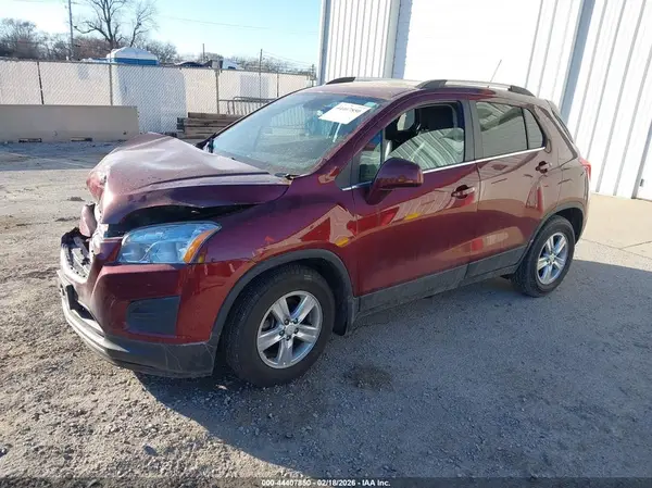 3GNCJLSB8GL268907 2016 CHEVROLET TRAX - Image 2