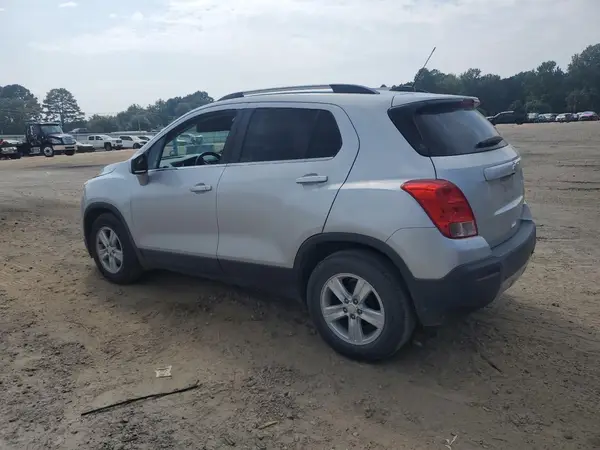 3GNCJLSB8GL270608 2016 CHEVROLET TRAX - Image 2