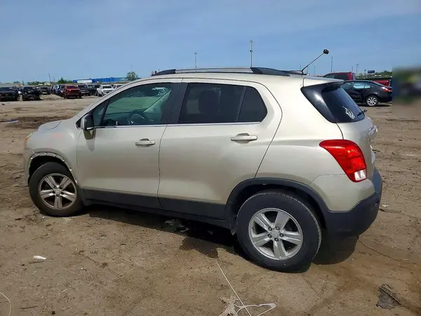3GNCJLSB8GL275288 2016 CHEVROLET TRAX - Image 2
