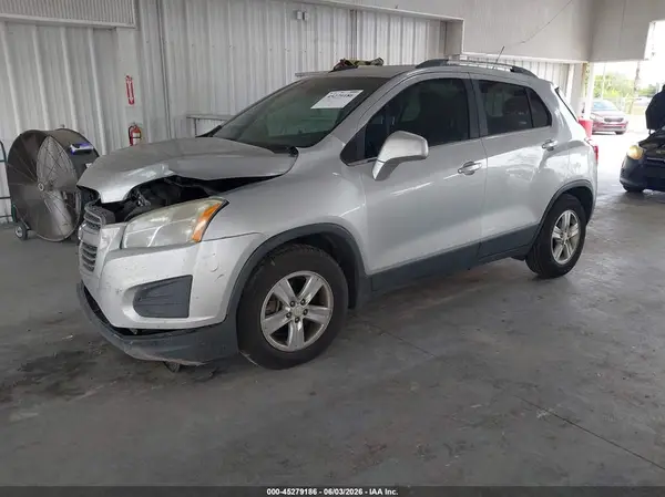 3GNCJLSB8GL278868 2016 CHEVROLET TRAX - Image 2