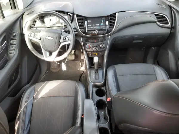 3GNCJLSB8HL160370 2017 CHEVROLET TRAX - Image 8