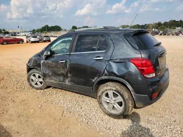 3GNCJLSB8HL161261 2017 CHEVROLET TRAX - Image 2