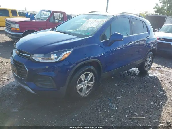 3GNCJLSB8HL173409 2017 CHEVROLET TRAX - Image 2
