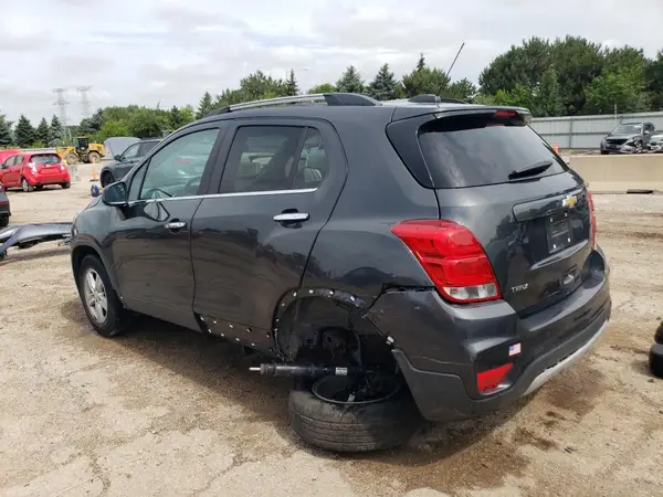 3GNCJLSB8HL204240 2017 CHEVROLET TRAX - Image 2