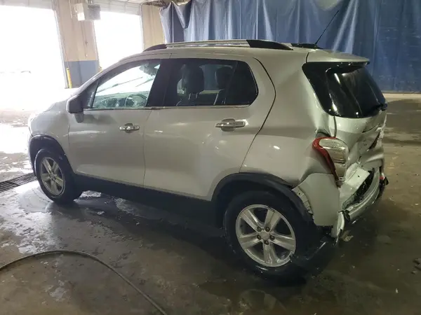 3GNCJLSB8HL215254 2017 CHEVROLET TRAX - Image 2