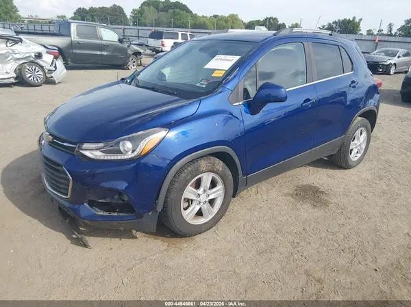 3GNCJLSB8HL217859 2017 CHEVROLET TRAX - Image 2