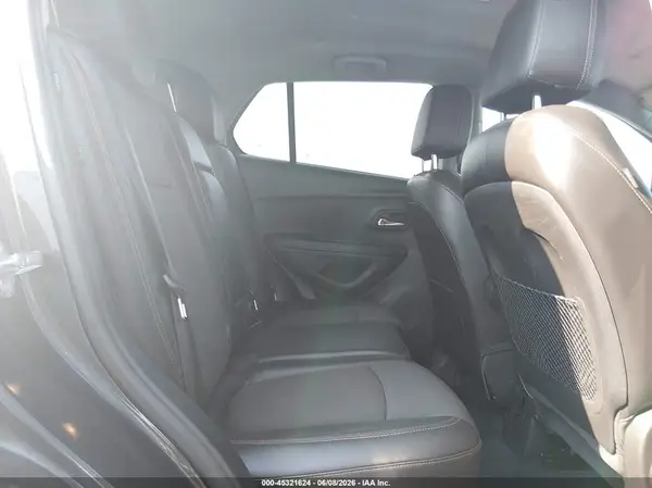 3GNCJLSB8HL219045 2017 CHEVROLET TRAX - Image 8