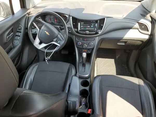3GNCJLSB8HL259769 2017 CHEVROLET TRAX - Image 8