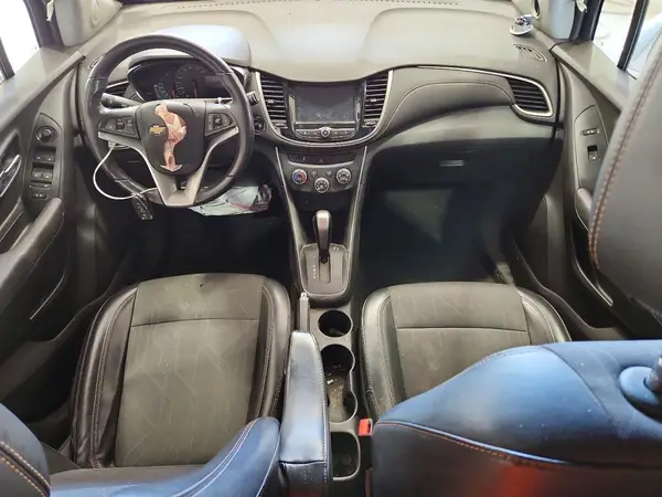 3GNCJLSB8HL263983 2017 CHEVROLET TRAX - Image 8