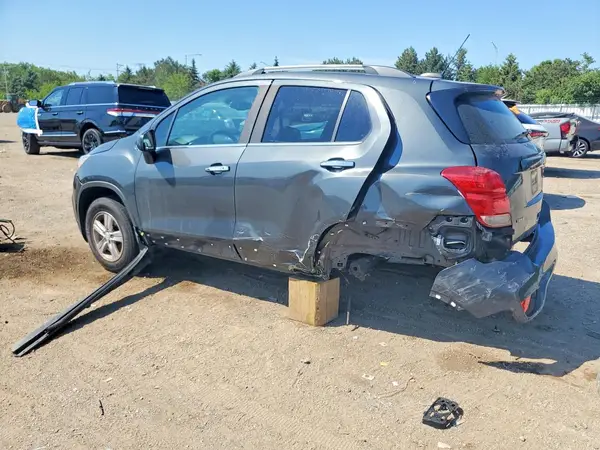 3GNCJLSB8HL285174 2017 CHEVROLET TRAX - Image 2