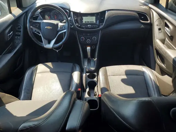 3GNCJLSB8HL285174 2017 CHEVROLET TRAX - Image 8