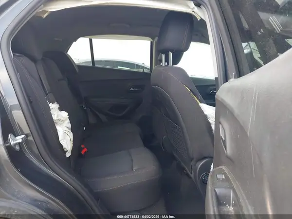 3GNCJLSB8HL287510 2017 CHEVROLET TRAX - Image 8