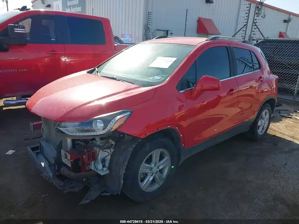 3GNCJLSB8JL184948 2018 CHEVROLET TRAX - Image 2