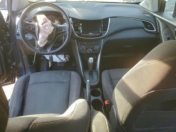 3GNCJLSB8JL216927 2018 CHEVROLET TRAX - Image 8