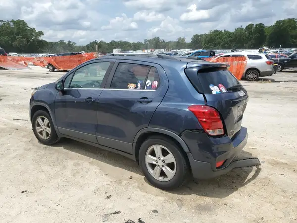 3GNCJLSB8JL244808 2018 CHEVROLET TRAX - Image 2