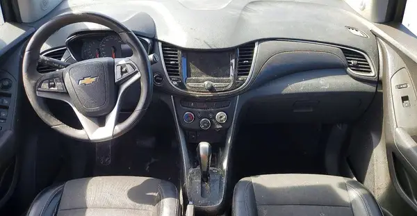 3GNCJLSB8JL259115 2018 CHEVROLET TRAX - Image 8