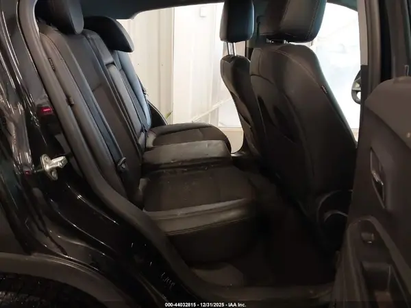 3GNCJLSB8JL265061 2018 CHEVROLET TRAX - Image 8