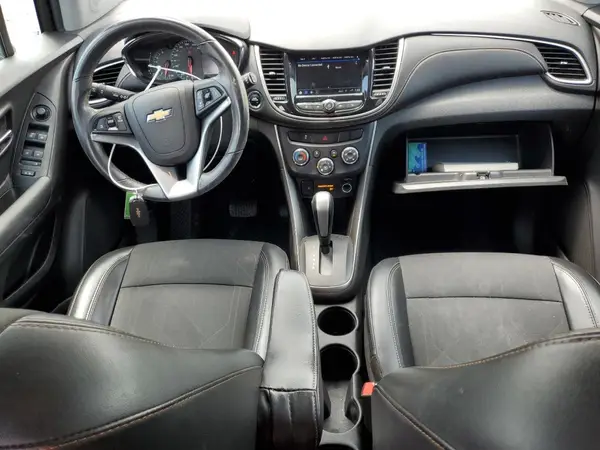 3GNCJLSB8JL272026 2018 CHEVROLET TRAX - Image 8