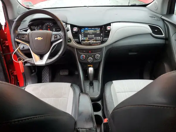 3GNCJLSB8JL290414 2018 CHEVROLET TRAX - Image 8