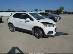 3GNCJLSB8JL379285 2018 CHEVROLET TRAX