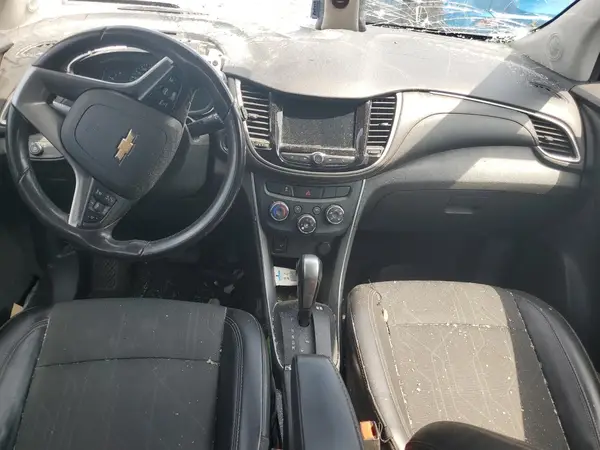 3GNCJLSB8JL418554 2018 CHEVROLET TRAX - Image 8