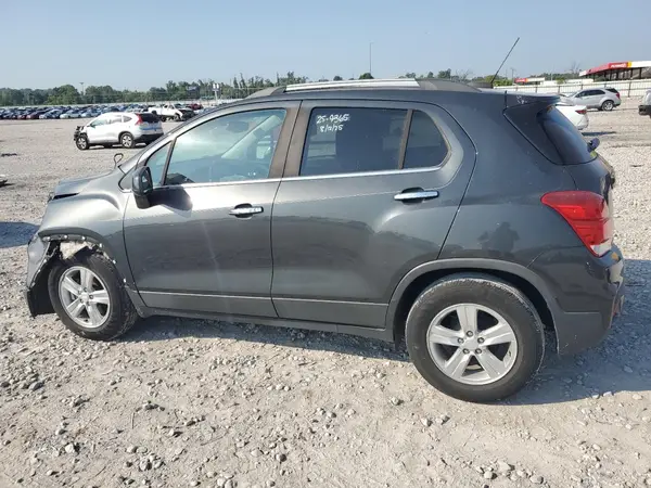 3GNCJLSB8JL418991 2018 CHEVROLET TRAX - Image 2