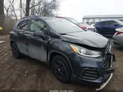 3GNCJLSB8KL121950 2019 CHEVROLET TRAX