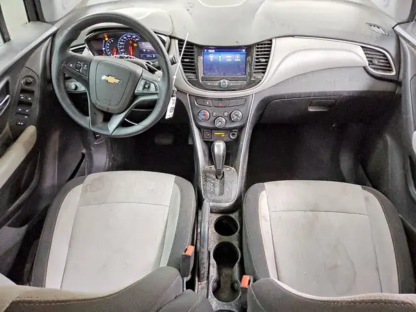 3GNCJLSB8KL183297 2019 CHEVROLET TRAX - Image 8