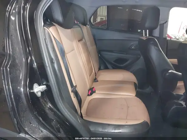 3GNCJLSB8KL192355 2019 CHEVROLET TRAX - Image 8