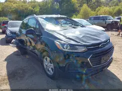 3GNCJLSB8KL207825 2019 CHEVROLET TRAX