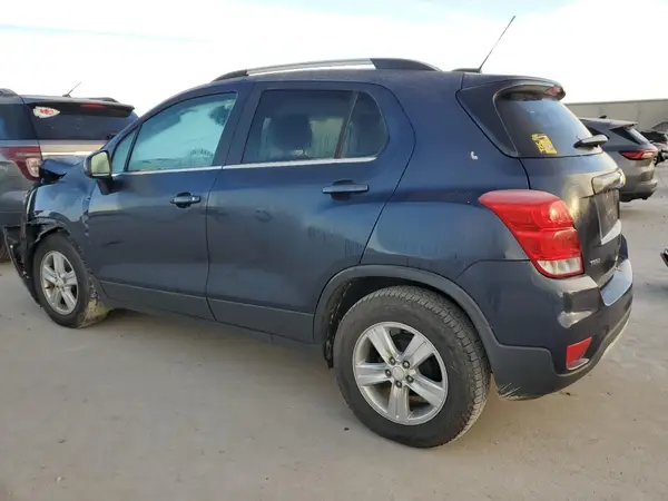 3GNCJLSB8KL208392 2019 CHEVROLET TRAX - Image 2
