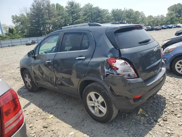 3GNCJLSB8KL218890 2019 CHEVROLET TRAX - Image 2