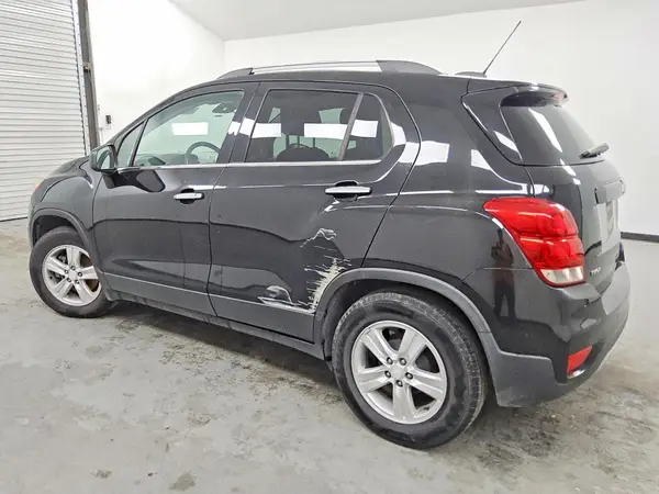 3GNCJLSB8KL225418 2019 CHEVROLET TRAX - Image 2