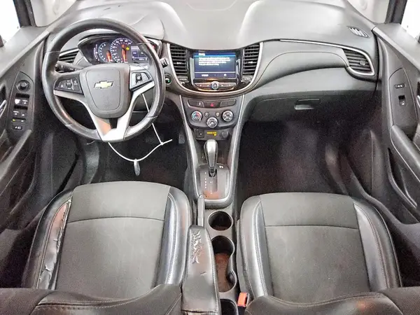 3GNCJLSB8KL225418 2019 CHEVROLET TRAX - Image 8