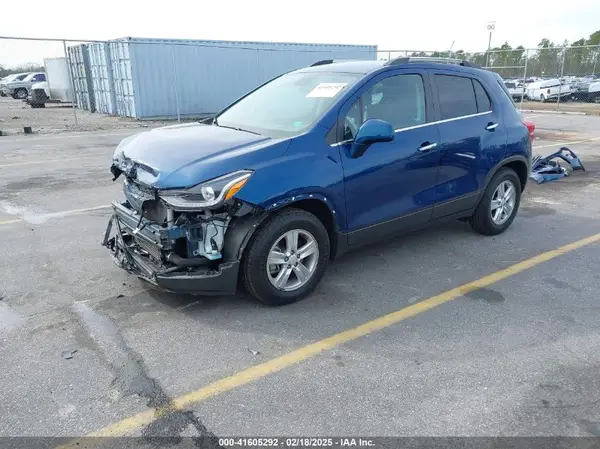 3GNCJLSB8KL333344 2019 CHEVROLET TRAX - Image 2