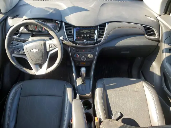 3GNCJLSB8KL338771 2019 CHEVROLET TRAX - Image 8