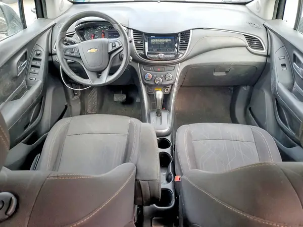 3GNCJLSB8KL341461 2019 CHEVROLET TRAX - Image 8