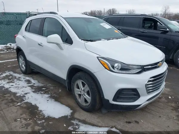 3GNCJLSB8KL366604 2019 CHEVROLET TRAX