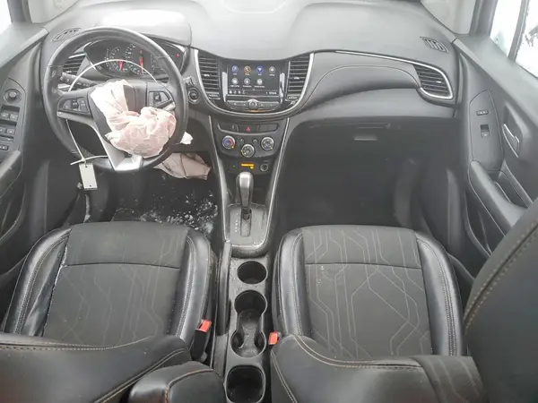 3GNCJLSB8LL125515 2020 CHEVROLET TRAX - Image 8