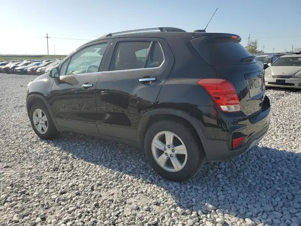3GNCJLSB8LL133064 2020 CHEVROLET TRAX - Image 2