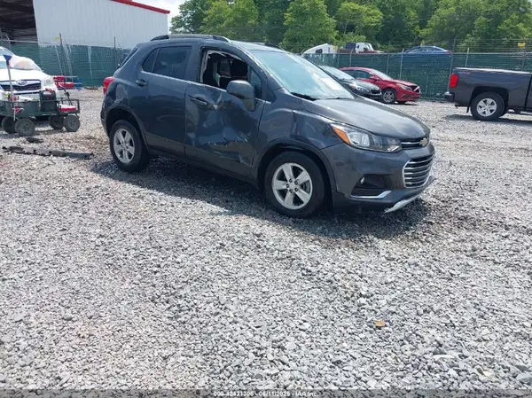 3GNCJLSB8LL138202 2020 CHEVROLET TRAX - Image 1