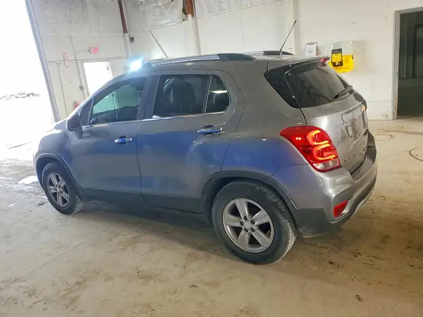 3GNCJLSB8LL141908 2020 CHEVROLET TRAX - Image 2