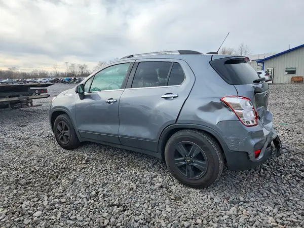 3GNCJLSB8LL154965 2020 CHEVROLET TRAX - Image 2