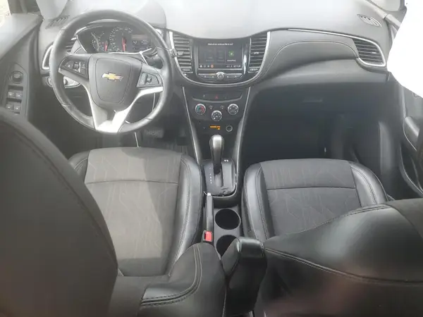 3GNCJLSB8LL175914 2020 CHEVROLET TRAX - Image 8